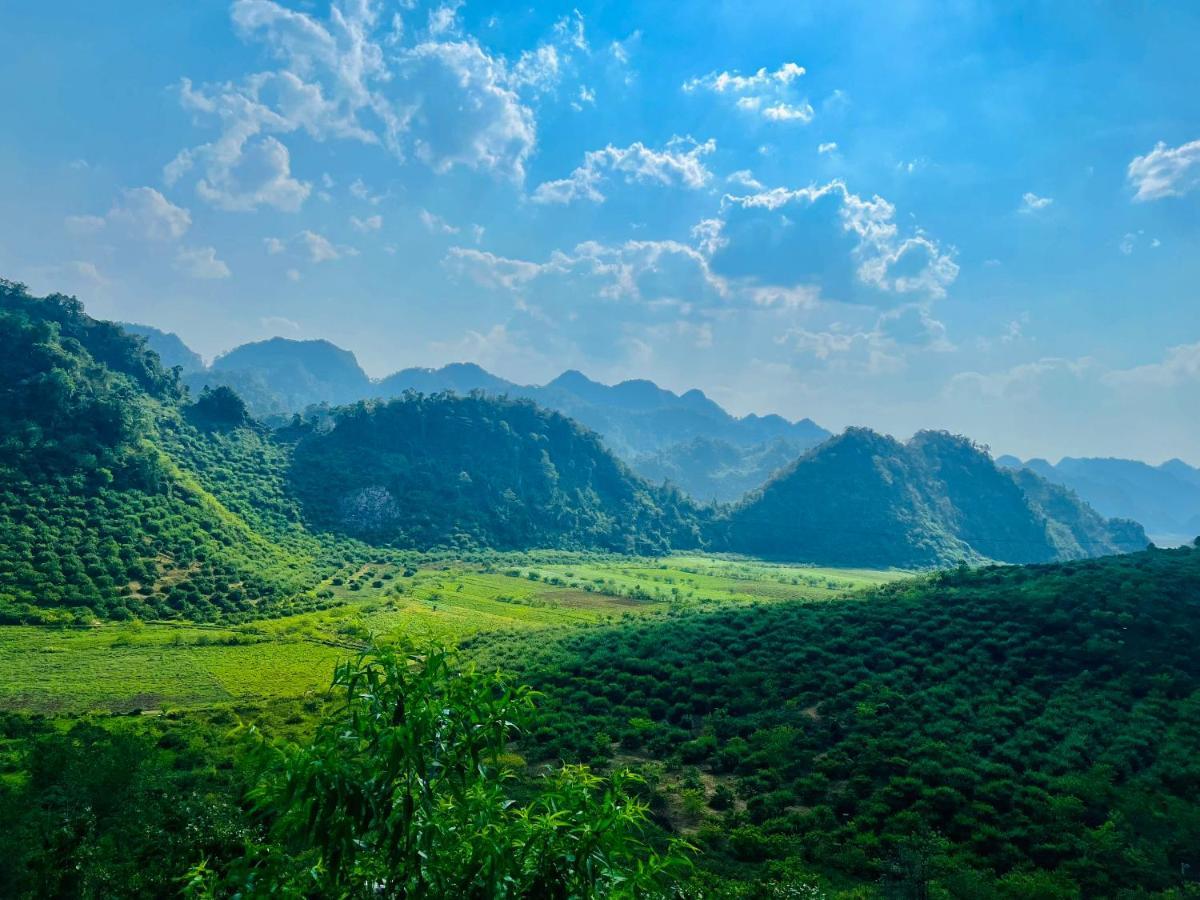 Peachy Garden Moc Chau